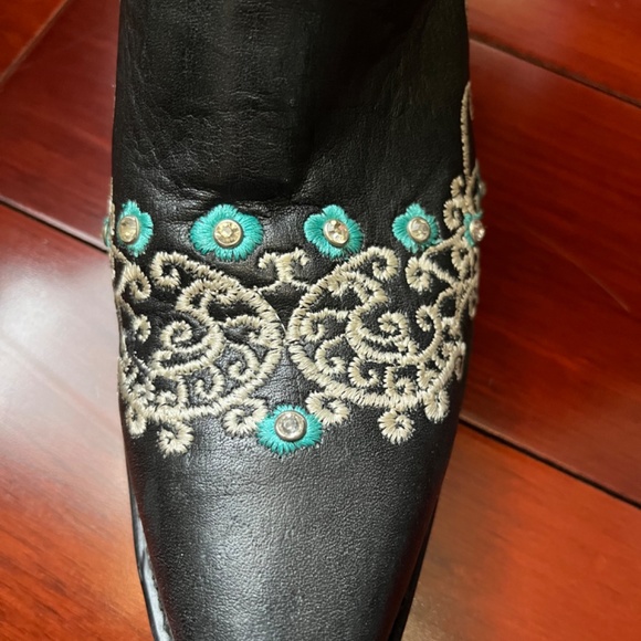 Cowboy boots - Picture 8 of 8